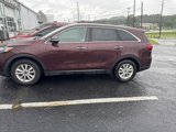 Used 2020 Kia Sorento LX image 4