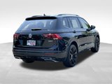 Used 2021 Volkswagen Tiguan SE R-Line image 4
