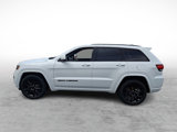 Used 2018 Jeep Grand Cherokee Altitude image 2