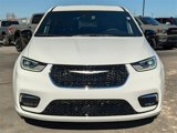 New 2025 Chrysler Pacifica Select image 3