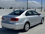 Used 2011 Volkswagen Jetta SE image 5