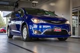Used 2019 Chrysler Pacifica Touring Plus image 2