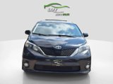 Used 2014 Toyota Sienna SE image 6