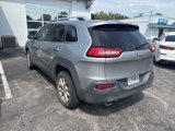 Used 2016 Jeep Cherokee Latitude w/ Comfort/Convenience Group image 3