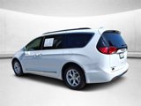 Used 2017 Chrysler Pacifica Touring-L w/ Tire & Wheel Group image 5