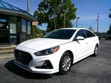 Used 2019 Hyundai Sonata SE image 2