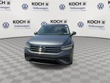 Used 2022 Volkswagen Tiguan SE image 3