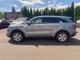 Used 2022 Kia Sorento LX image 5