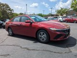 New 2025 Hyundai Elantra SE image 2