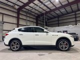 Used 2017 Maserati Levante image 6