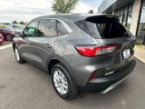 Used 2021 Ford Escape SE image 5