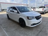 Used 2019 Dodge Grand Caravan SE image 3