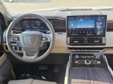 Used 2024 Lincoln Navigator Reserve image 2