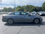 Used 2024 Nissan Altima 2.5 SV image 4