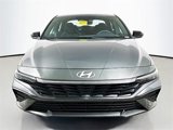 New 2025 Hyundai Elantra SEL image 2