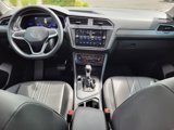 Used 2023 Volkswagen Tiguan SE image 2