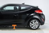 Used 2017 Hyundai Veloster image 4