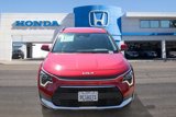 Used 2023 Kia Niro EX image 2
