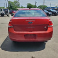 Used 2010 Ford Focus SE image 5