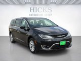 Used 2018 Chrysler Pacifica Touring Plus w/ Tire & Wheel Group image 3