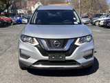 Used 2020 Nissan Rogue SV image 2
