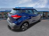 Used 2019 Nissan Kicks SR image 4