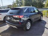 Used 2022 Ford Escape SE w/ Convenience Package image 2