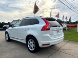 Used 2015 Volvo XC60 T5 Premier w/ Proximity Package image 4