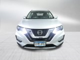 Used 2018 Nissan Rogue SV image 2