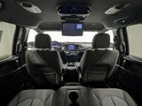 Used 2020 Chrysler Pacifica Touring w/ Advanced Safetytec Group image 4