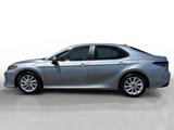 Used 2022 Toyota Camry LE image 2