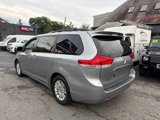 Used 2013 Toyota Sienna XLE image 5