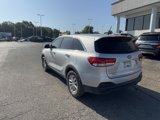 Used 2016 Kia Sorento L image 6