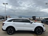 Used 2024 Kia Sorento S image 3