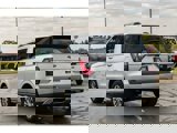 Used 2018 Ford Expedition Limited image 3