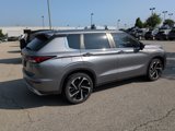 Used 2022 Mitsubishi Outlander SE image 5
