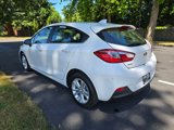 Used 2019 Chevrolet Cruze LT w/ Convenience Package image 4