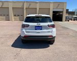 Used 2022 Jeep Compass Latitude image 6