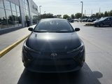 Used 2022 Toyota Corolla LE image 2