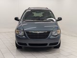 Used 2006 Chrysler Town & Country Touring image 5