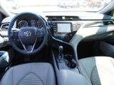 Used 2018 Toyota Camry SE image 2