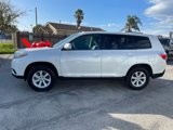 Used 2012 Toyota Highlander FWD image 3