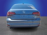 Used 2017 Volkswagen Jetta SE image 5