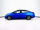 Used 2023 Nissan Versa SV image 4