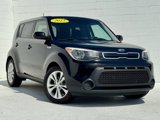 Used 2015 Kia Soul + image 2