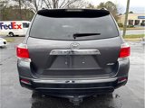 Used 2013 Toyota Highlander SE image 5