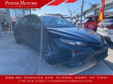 Used 2021 Toyota Camry SE image 3