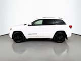 Used 2020 Jeep Grand Cherokee Altitude image 4