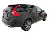 Used 2017 Volvo V60 T5 Cross Country w/ Convenience Package image 4
