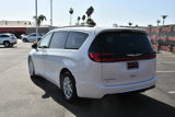 Used 2022 Chrysler Pacifica Touring-L image 6